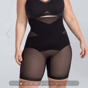 NWT Honeylove Super Power Short XL